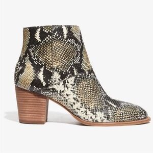 Madewell The Rosie Chelsea Ankle Bootie Snake Embossed Leather in Moonstone Sz 9